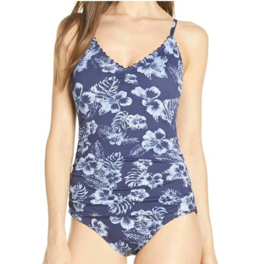 🎀CLEARANCE🎀 NWT TOMMY BAHAMA Picot trim Swim Bathing 👙 SUIT. Designer $149 - Picture 2 of 7